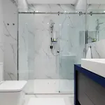 Nowoczesne Jezioro Ukiel Zatoka Mila Plaza Miejska Lägenhet *