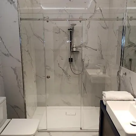 Nowoczesne Jezioro Ukiel Zatoka Mila Plaza Miejska